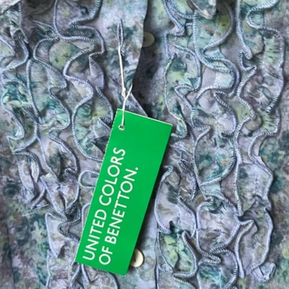United Colors of Benetton NEW Floral print blouse Size XS - Picture 5 of 8